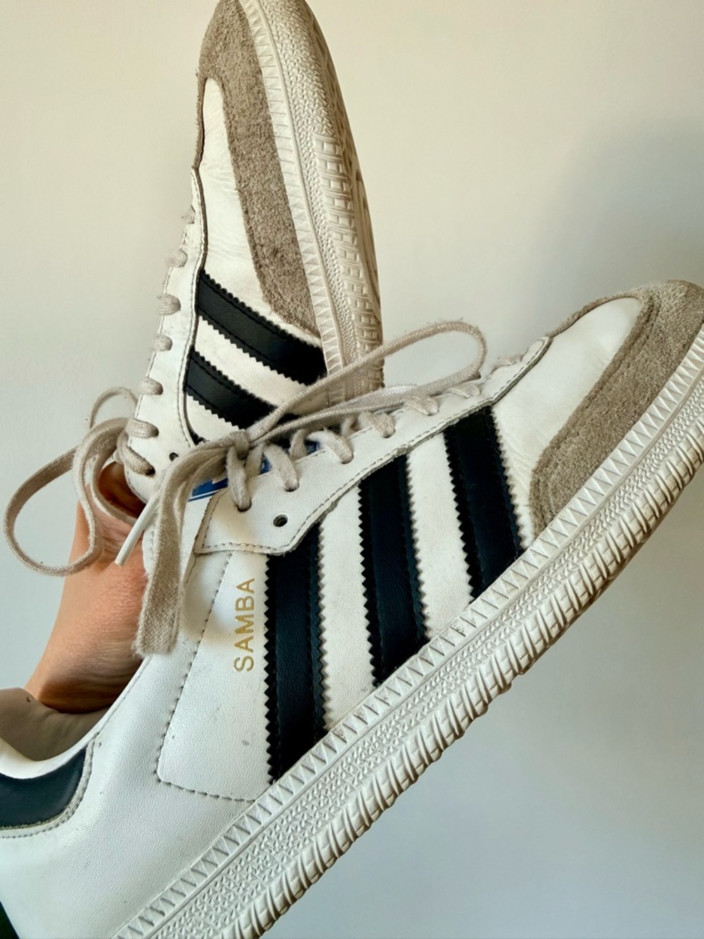 Adidas Samba Leather Sneakers | White with Black Stripes | men’s 7 women’s 8.5 - Picture 5 of 9